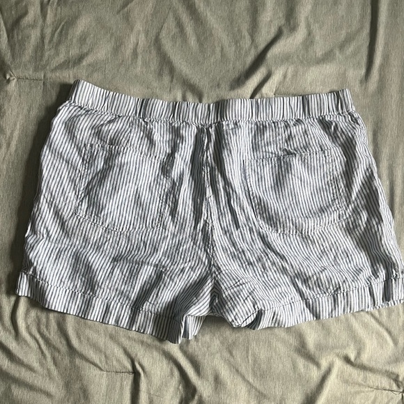 Boden Blue White Striped Linen Cuffed Shorts Size‎ 16 - Picture 7 of 7